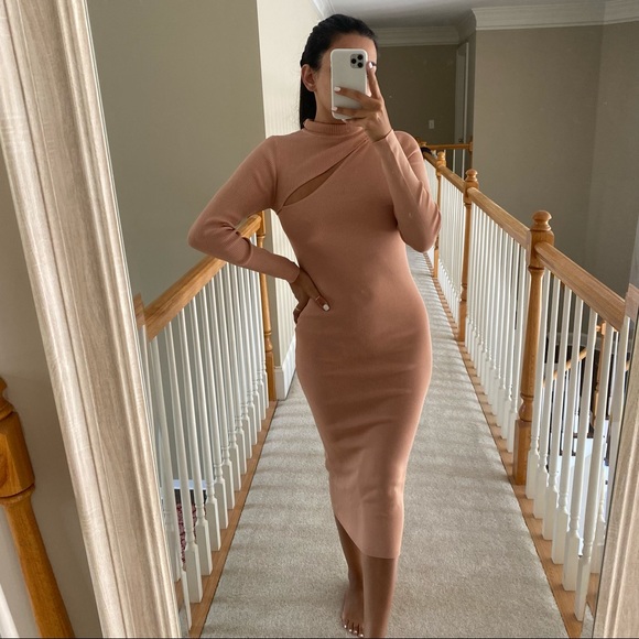 ZARA CUT OUT KNIT DRESS - Picture 4 of 13